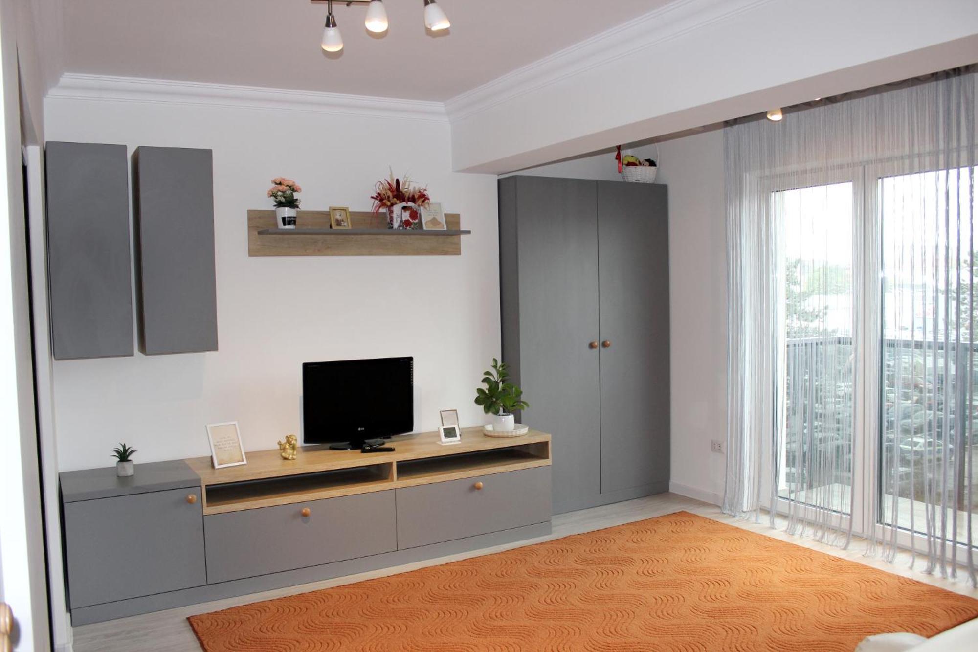 Cozy Apartments In Centre Of Suceava Near Kaufland And University Buitenkant foto